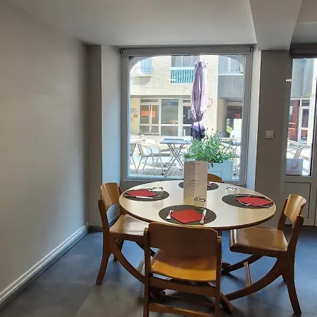 Logis Restaurant Le Cygne 2* Yssingeaux