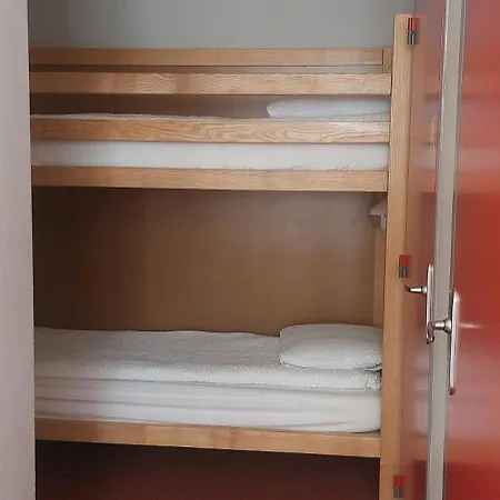 Logis Restaurant Le Cygne Hotel 2*