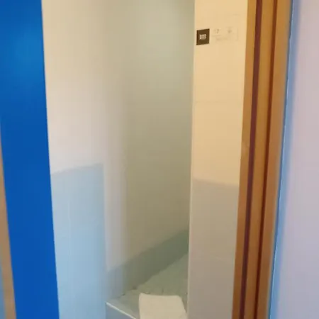 Отель Logis Le Cygne
