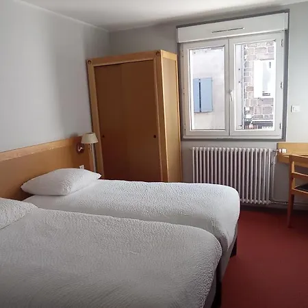 Отель Logis Le Cygne