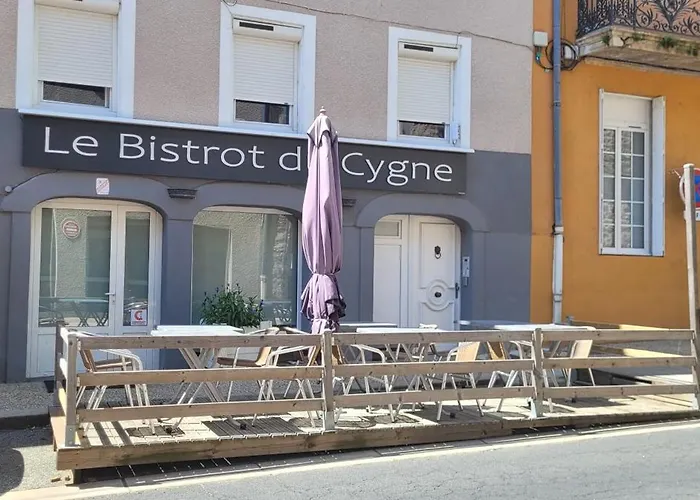 Logis Restaurant Le Cygne 2* Yssingeaux