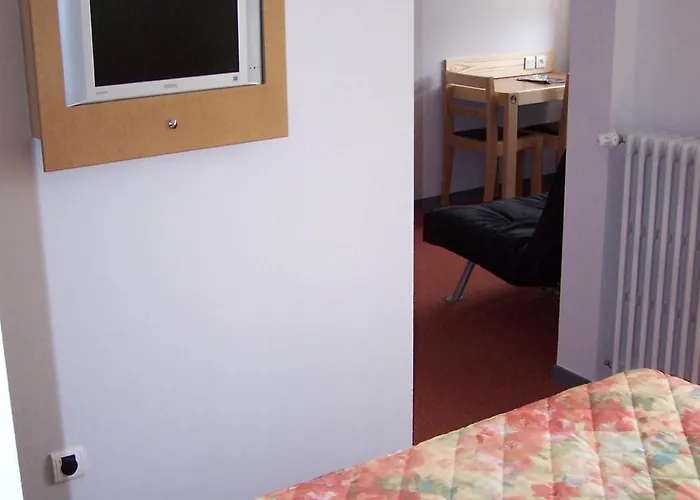 Logis Restaurant Le Cygne 2*