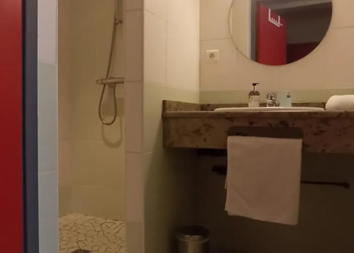 Logis Restaurant Le Cygne 2* Yssingeaux