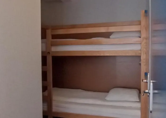 Otel Logis Restaurant Le Cygne 2*